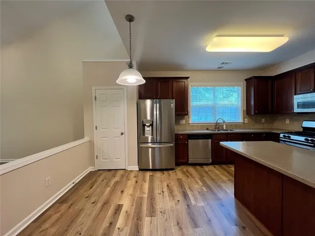 $2,600 | 3473 Stoneham Drive Northwest, Duluth, GA 30097