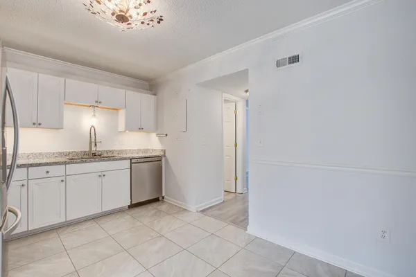 $1,645 | 1836 Mepkin Road, Unit D9, Charleston, SC 29407