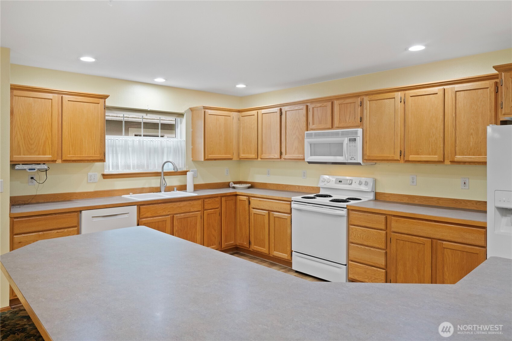 5685 Correll Drive Ferndale, WA 98248 - Photo 8 of 28