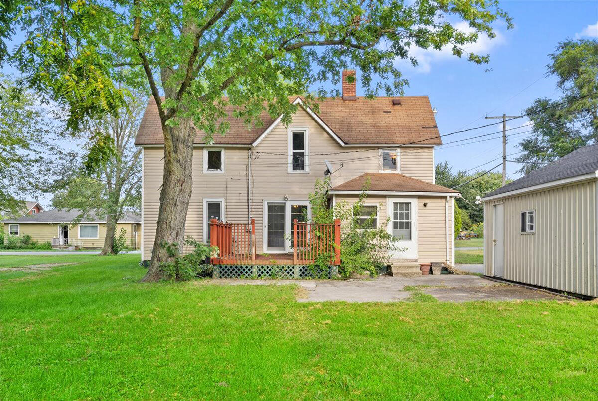 206 South Main Street Morocco, IN 47963 - Photo 26 of 26 front view of a house with a yard