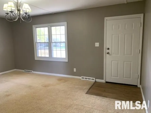 $118,000 | 518 North 2nd Street, Girard, IL 62640