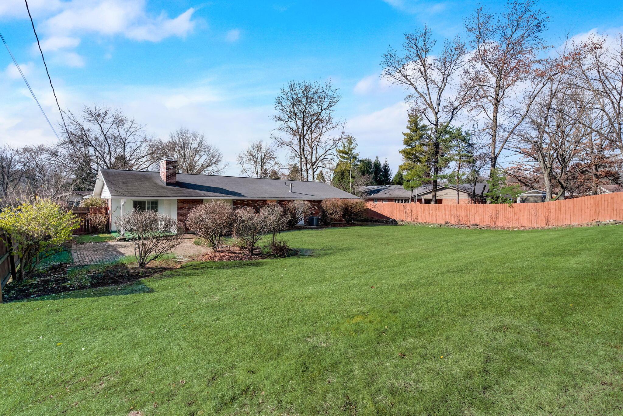 5548 Oak Valley Road Dayton, OH 45440 - Photo 26 of 44 30-web-or-mls-Oak Valley Rd-028
