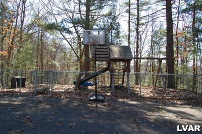 5059 Tanite Road Stroudsburg, PA 18360 - Photo 3 of 15 Gallery Image 3