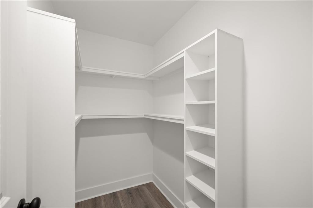 182 Hardman Road Clarkesville, GA 30523 - Photo 37 of 62 a view of an empty walk in closet