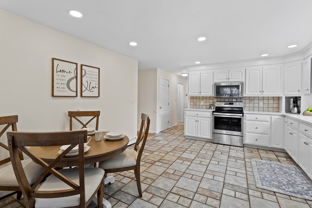 30 Country Road Westford, MA 01886 - Photo 6 of 41 Gallery Image 6
