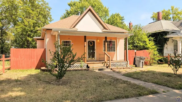 $92,900 | 514 State Street, Emporia, KS 66801