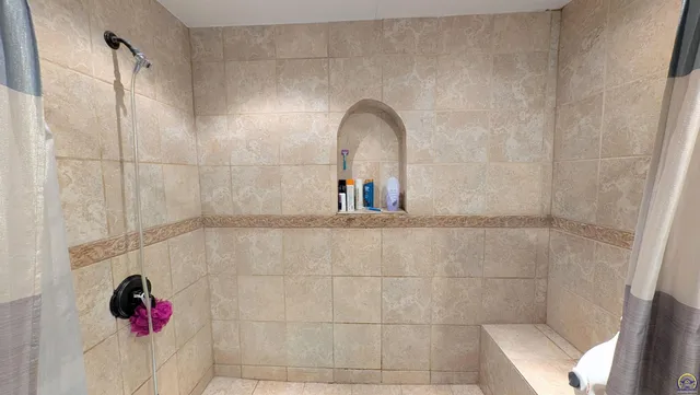 $92,900 | 514 State Street, Emporia, KS 66801