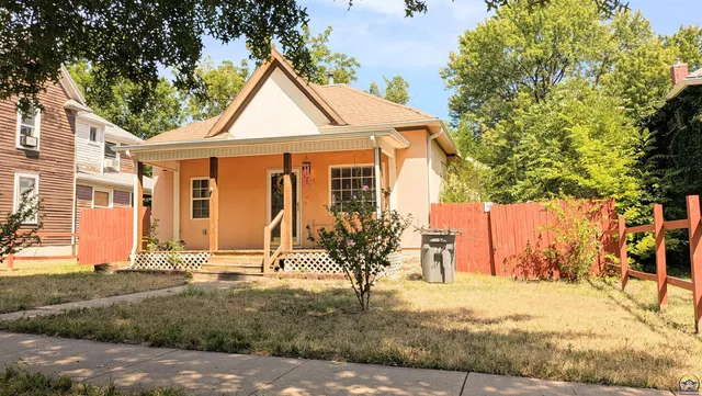 $92,900 | 514 State Street, Emporia, KS 66801