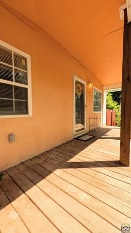 $92,900 | 514 State Street, Emporia, KS 66801