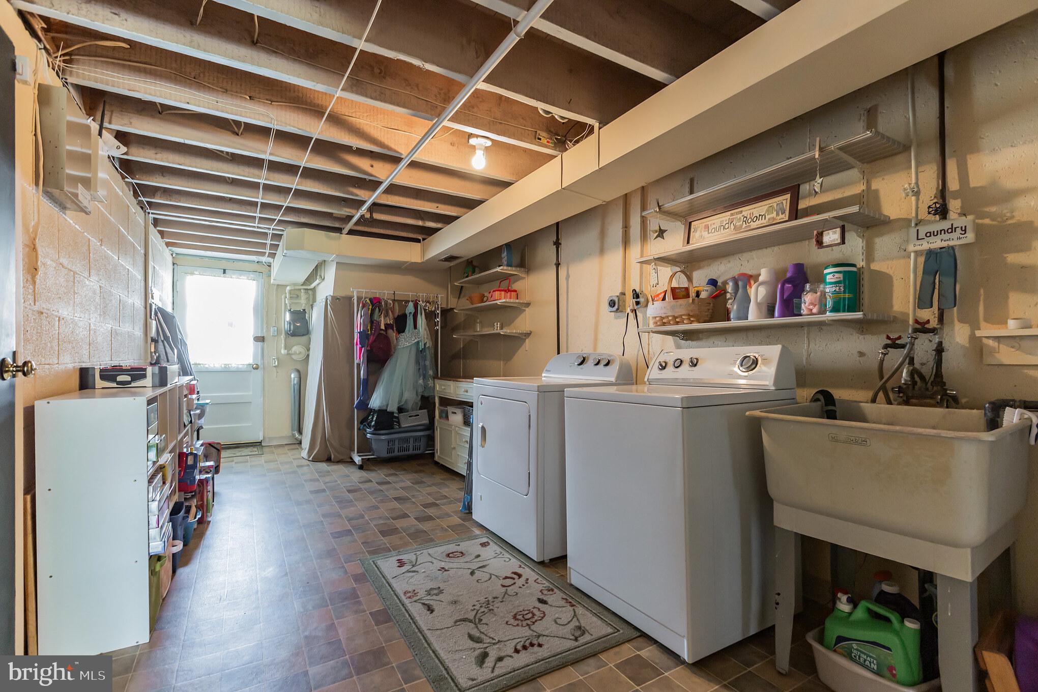 10213 West Keswick Road Philadelphia, PA 19114 - Photo 18 of 29 Gallery Image 18