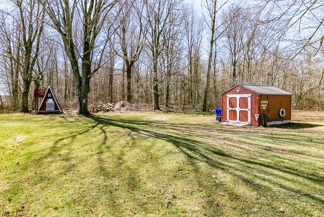 2822 Mennonite Road Mantua, OH 44255 - Photo 8 of 22 shed