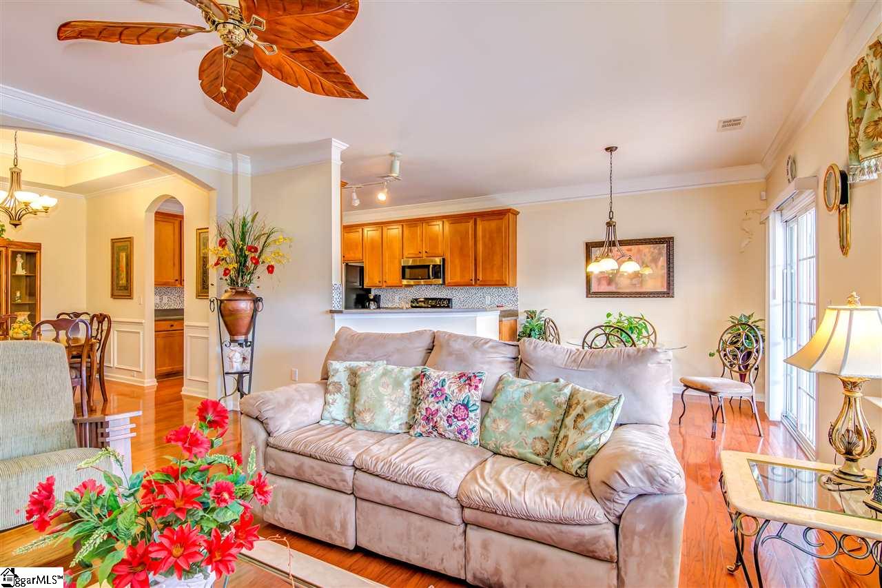 104 Timlin Drive Greenville, SC 29607 - Photo 3 of 36 Gallery Image 3