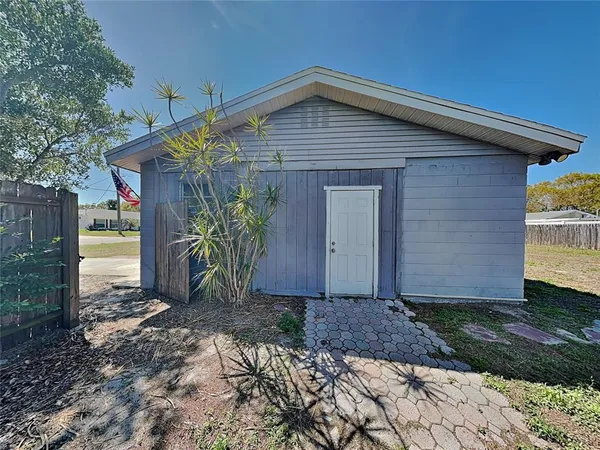 $2,199 | Undisclosed Address, Tampa, FL 33611