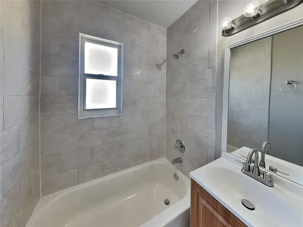 $2,199 | Undisclosed Address, Tampa, FL 33611