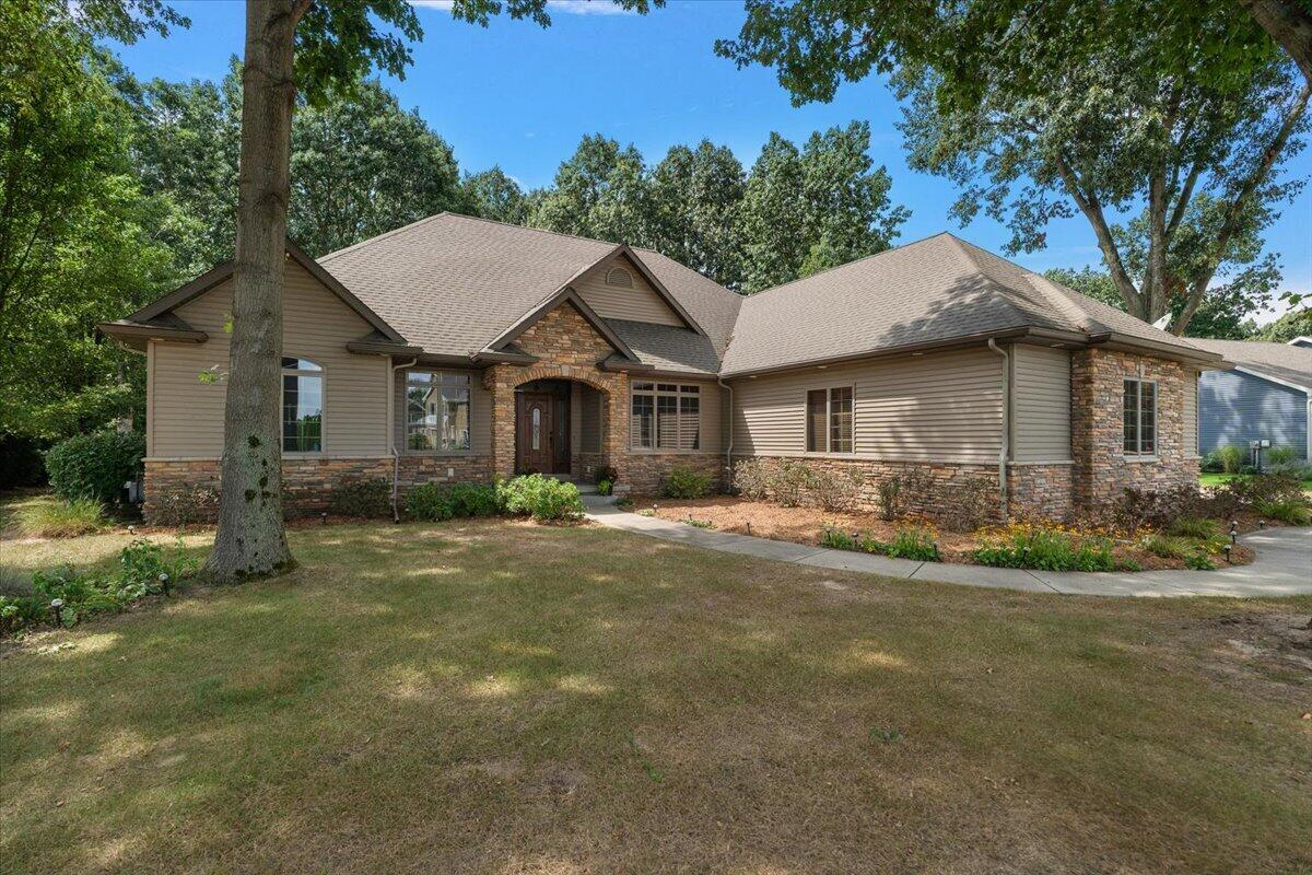 3958 Fox Woods Road St. Joseph, MI 49085 - Photo 1 of 45 Welcome Home!