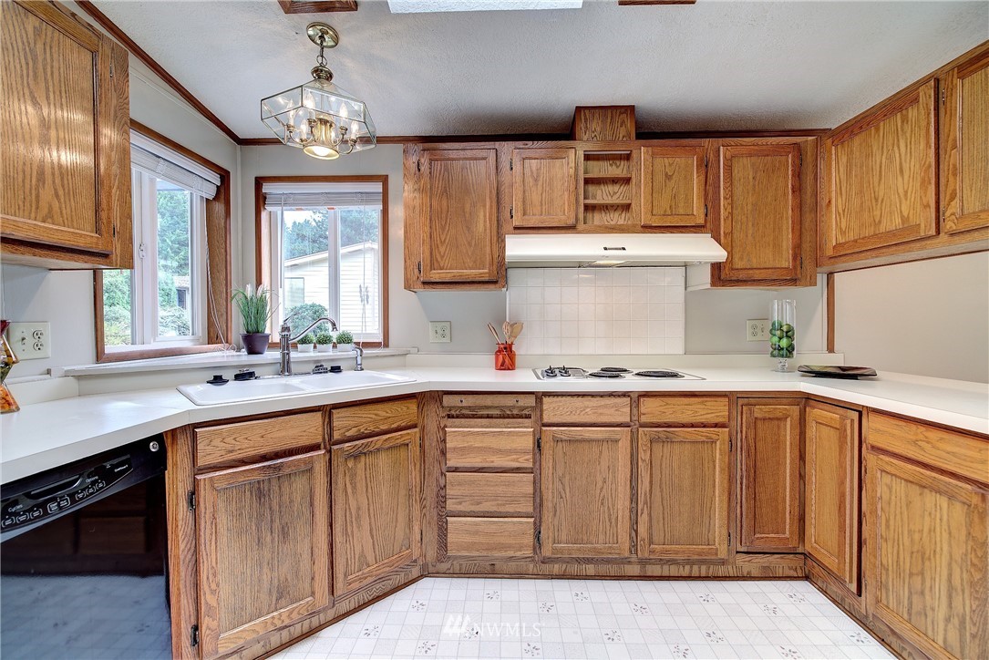 24328 S Park Bothell, WA 98021 - Photo 4 of 24