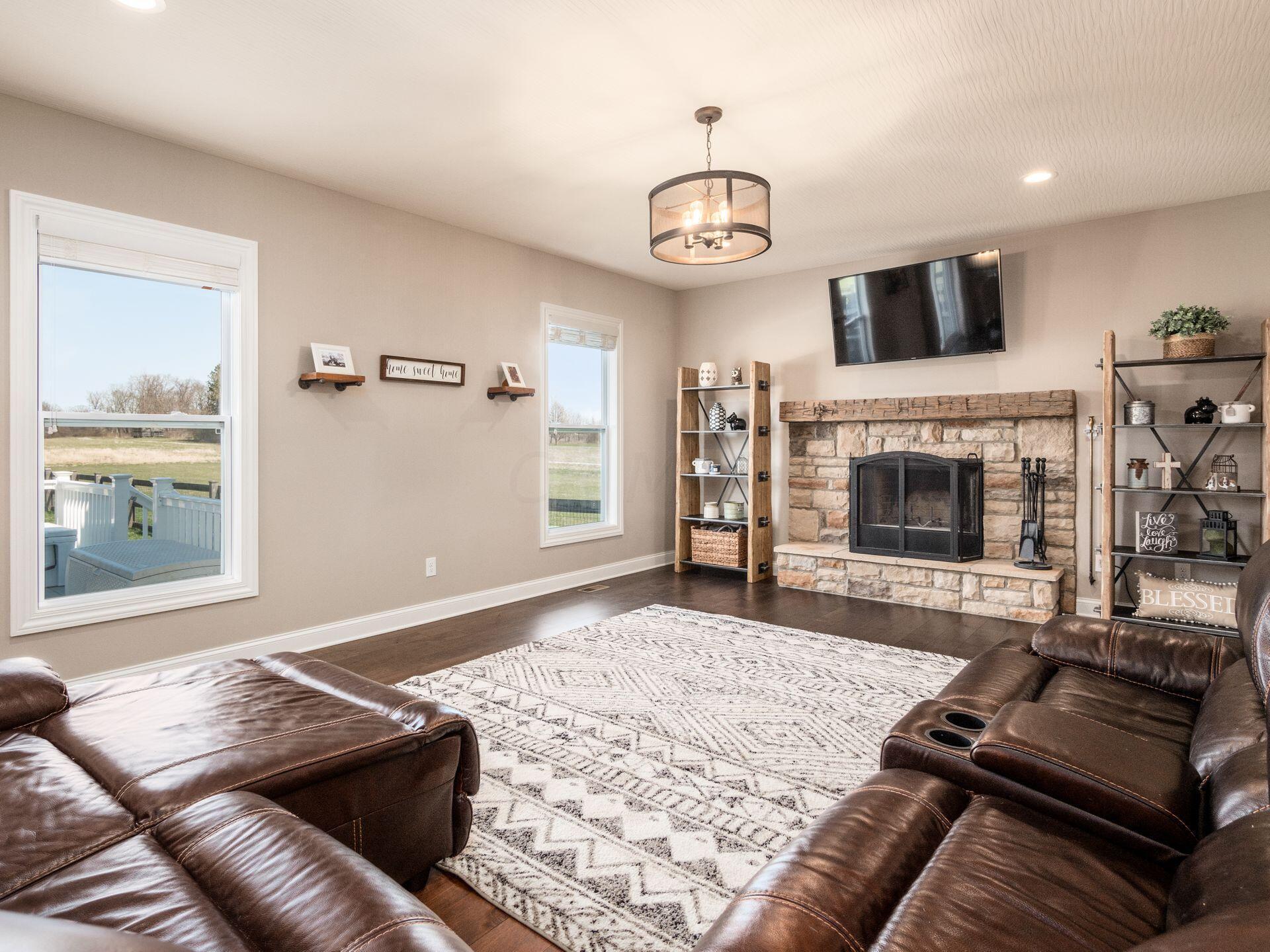 5408 Refugee Road Baltimore, OH 43105 - Photo 28 of 58 Recessed Lighting & Overhead Light Fixture