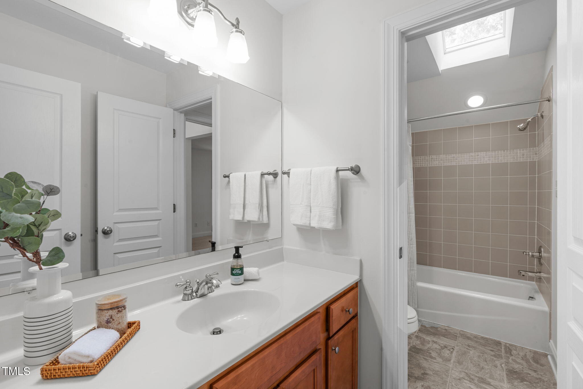 212 Weldon Ridge Drive Durham, NC 27705 - Photo 48 of 69 A-42