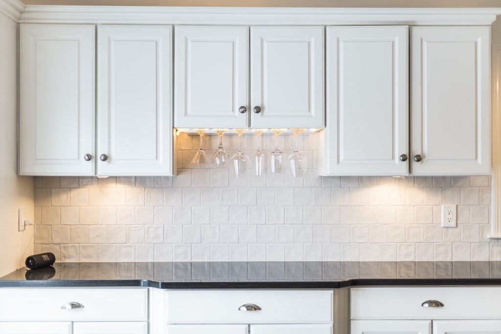 63 A Williams Road Yarmouth, MA 02673 - Photo 11 of 36 Gallery Image 11