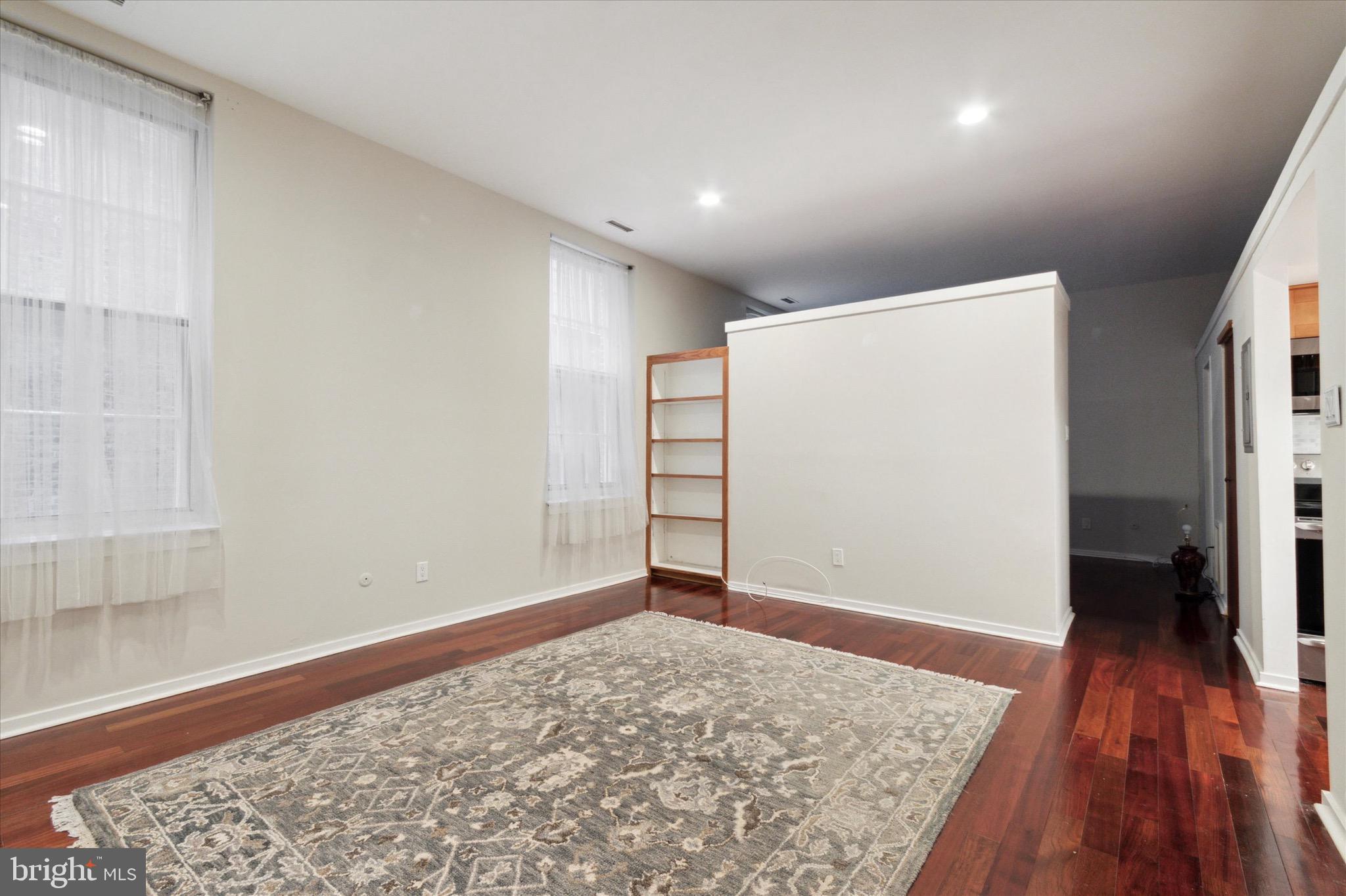 12 Letitia Street, Unit 204 Philadelphia, PA 19106 - Photo 16 of 21