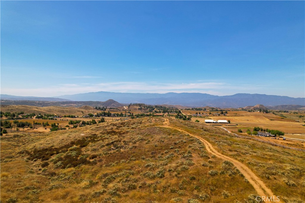 39282 San Ignacio Road Hemet, CA 92544 - Photo 12 of 21 a view of an ocean