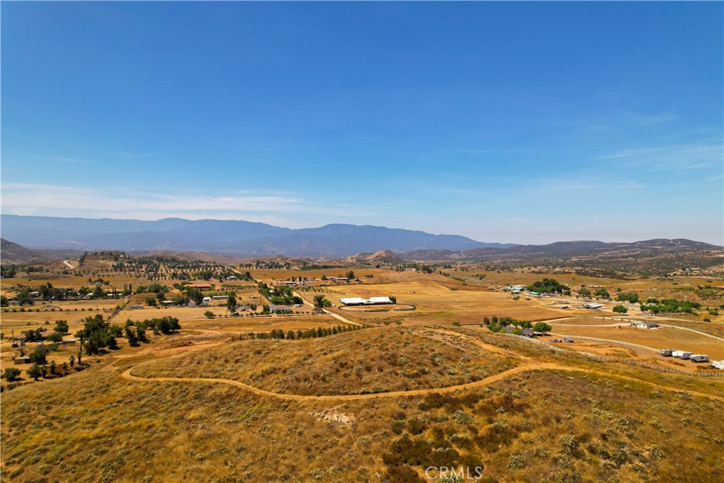 39282 San Ignacio Road Hemet, CA 92544 - Photo 13 of 21 a view of an ocean
