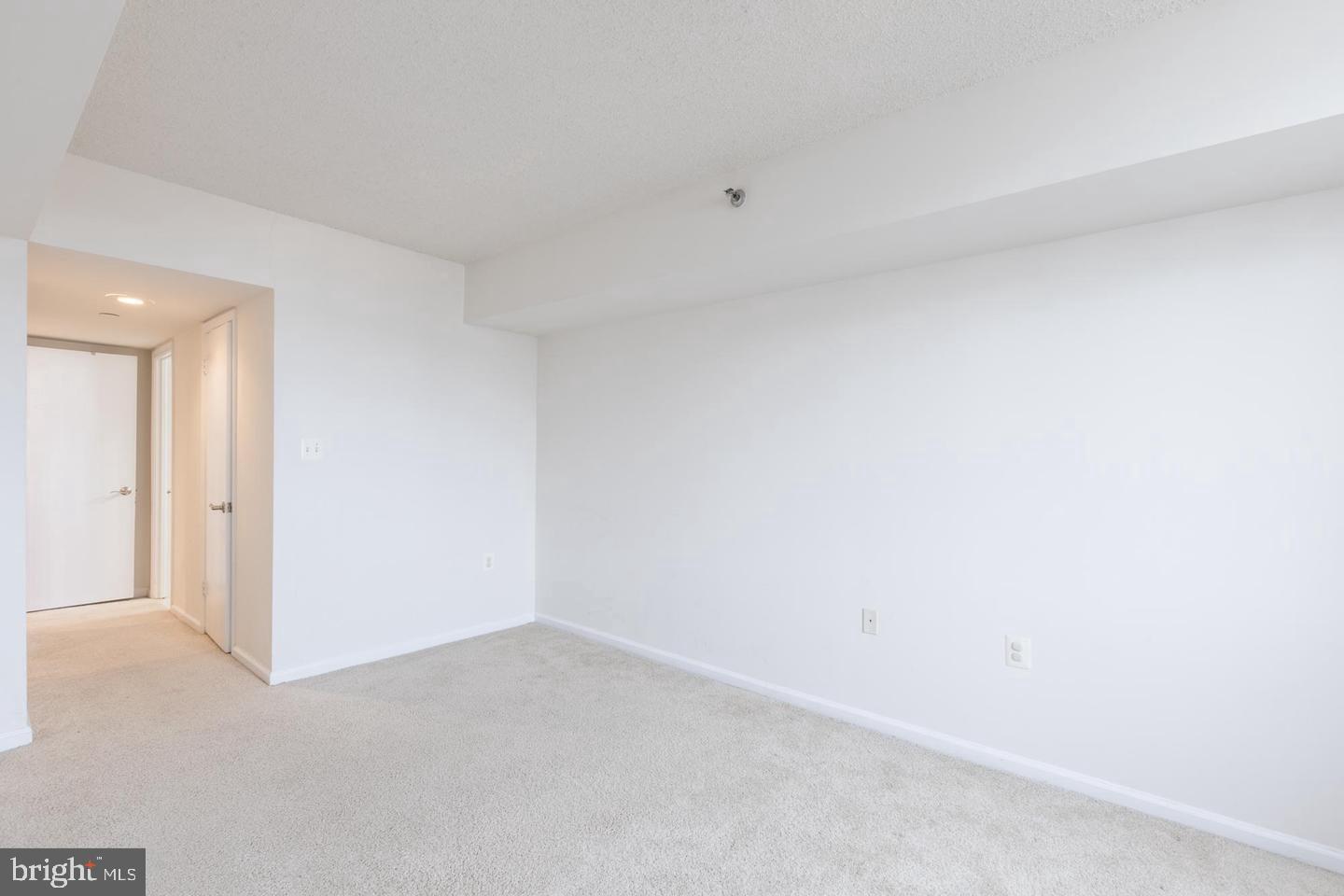 1001 North Randolph Street, Unit 811 Arlington, VA 22201 - Photo 21 of 30 a view of an empty room