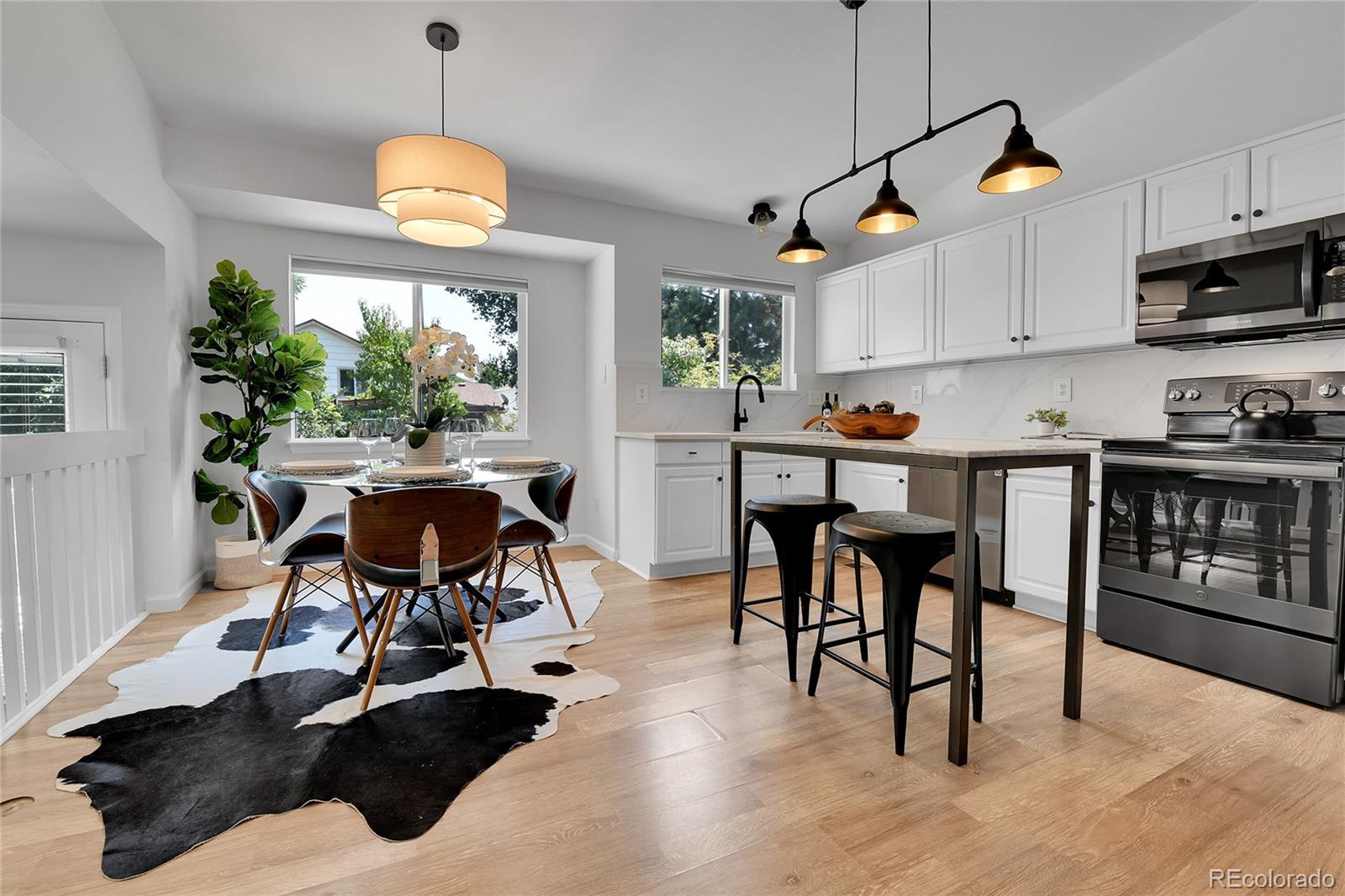 9851 South Castle Ridge Circle Highlands Ranch, CO 80129 - Photo 11 of 30