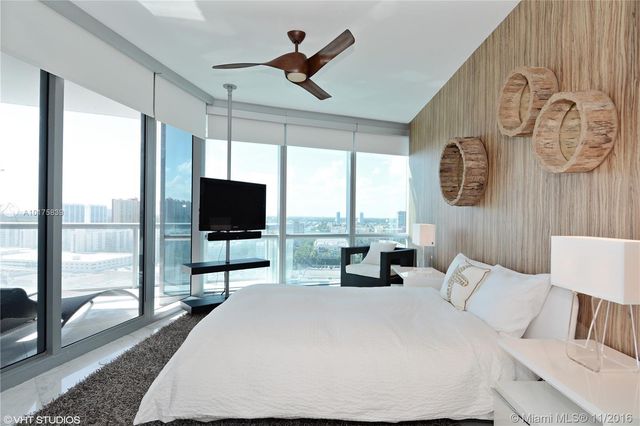 $1,900,000 | 17121 Collins Avenue, Unit 1705, Sunny Isles Beach, FL 33160