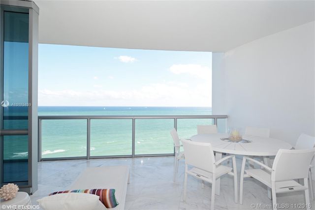 $1,900,000 | 17121 Collins Avenue, Unit 1705, Sunny Isles Beach, FL 33160