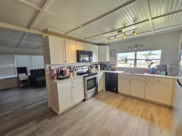 $1,900 | 321 4th Avenue West, Palmetto, FL 34221