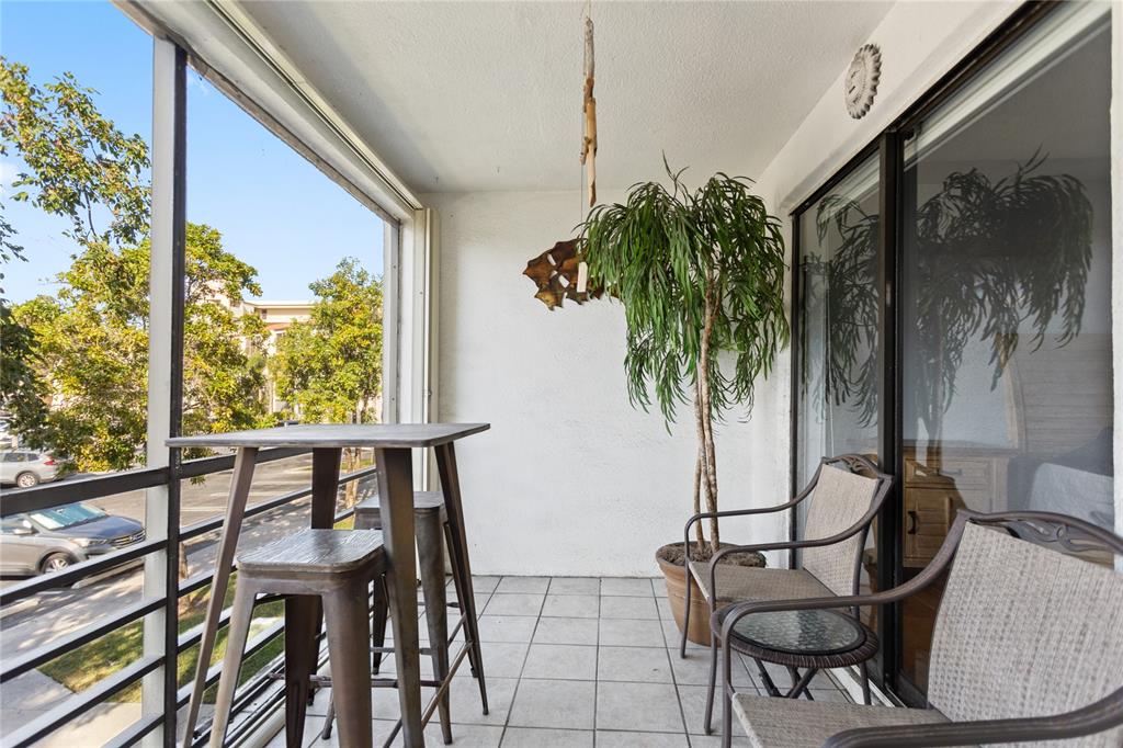 2312 South Cypress Bend Drive, Unit 205 Pompano Beach, FL 33069 - Photo 4 of 61