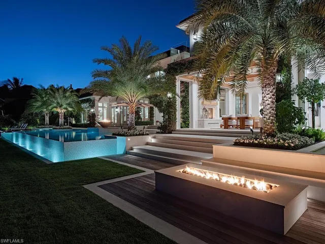 $42,995,000 | 860 Admiralty Parade, Naples, FL 34102