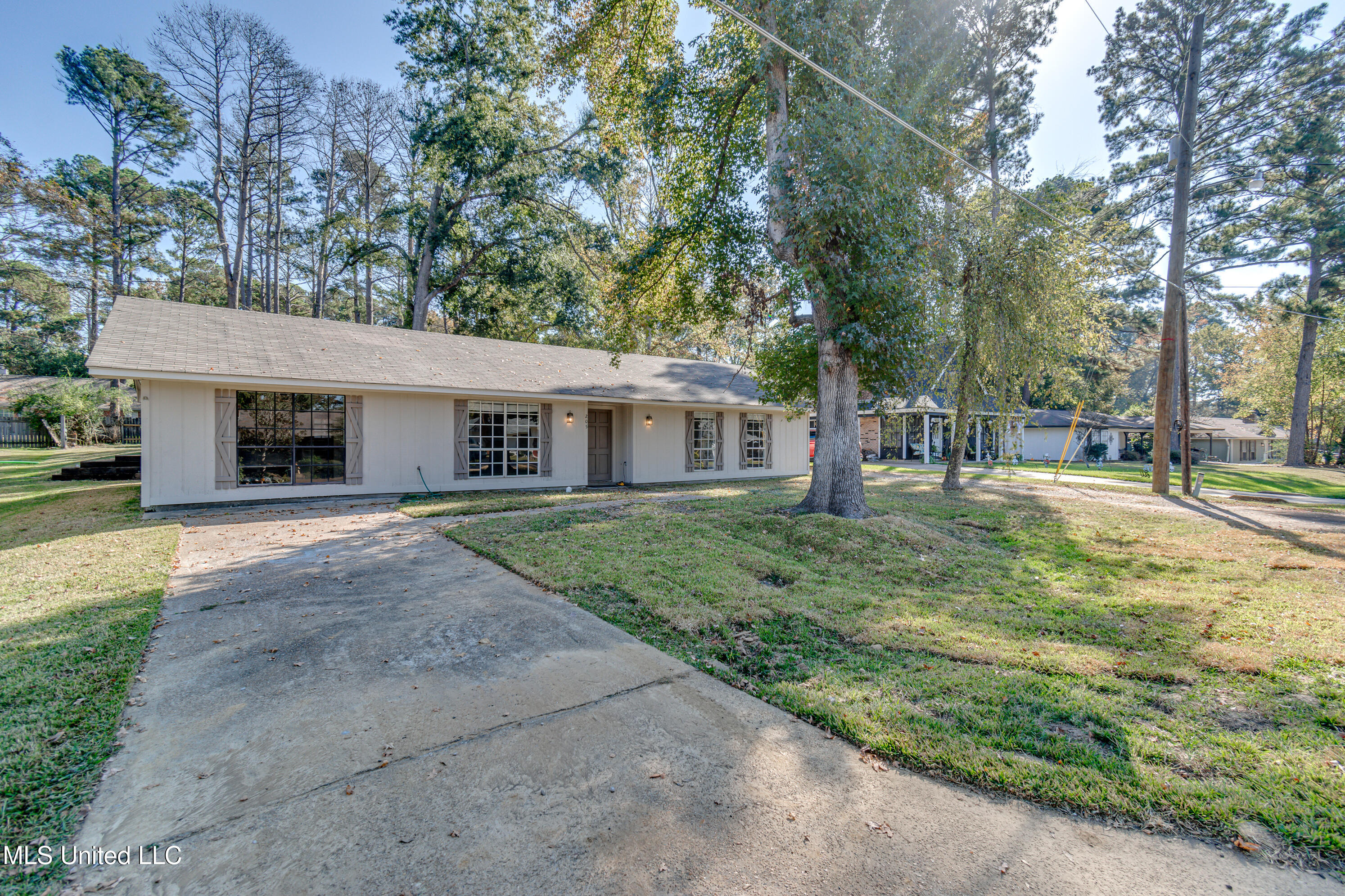 205 Trace Harbor Road Madison, MS 39110 - Photo 47 of 57 205 Trace Harbor Rd-6