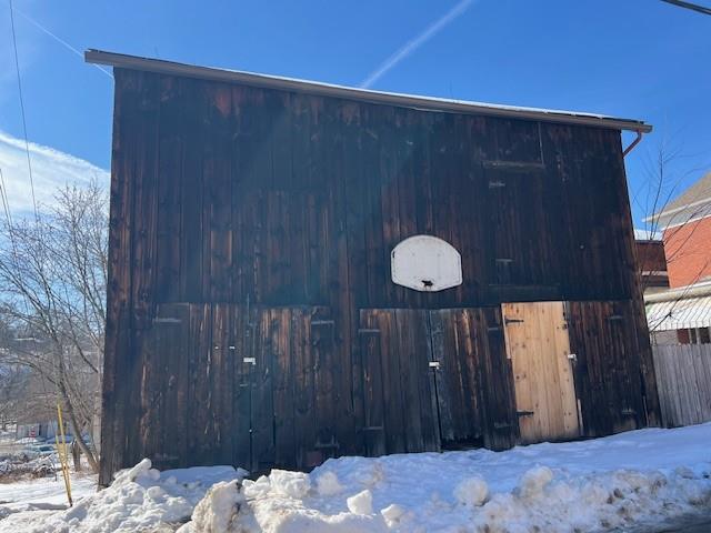 18 Observatory Street Manor, PA 15665 - Photo 13 of 14 20 X 30 STORAGE BARN--MANY POSSIBILITIES WITH SOME UPDATING.