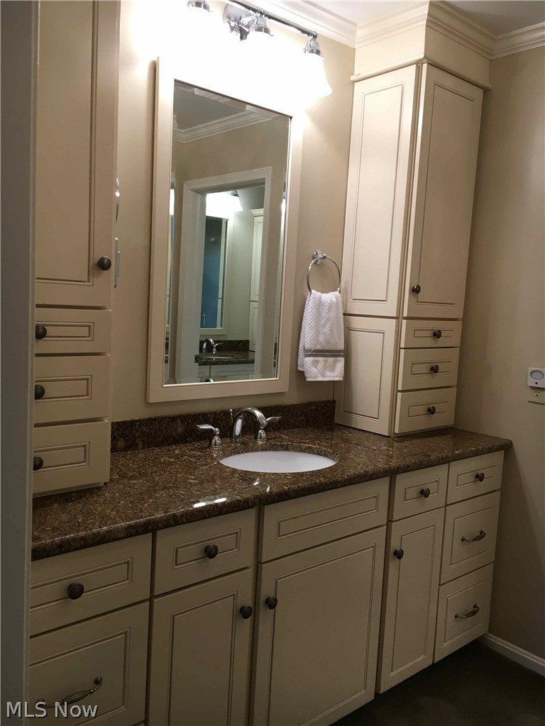 863 Mayfair Road Akron, OH 44303 - Photo 14 of 21 Gallery Image 14