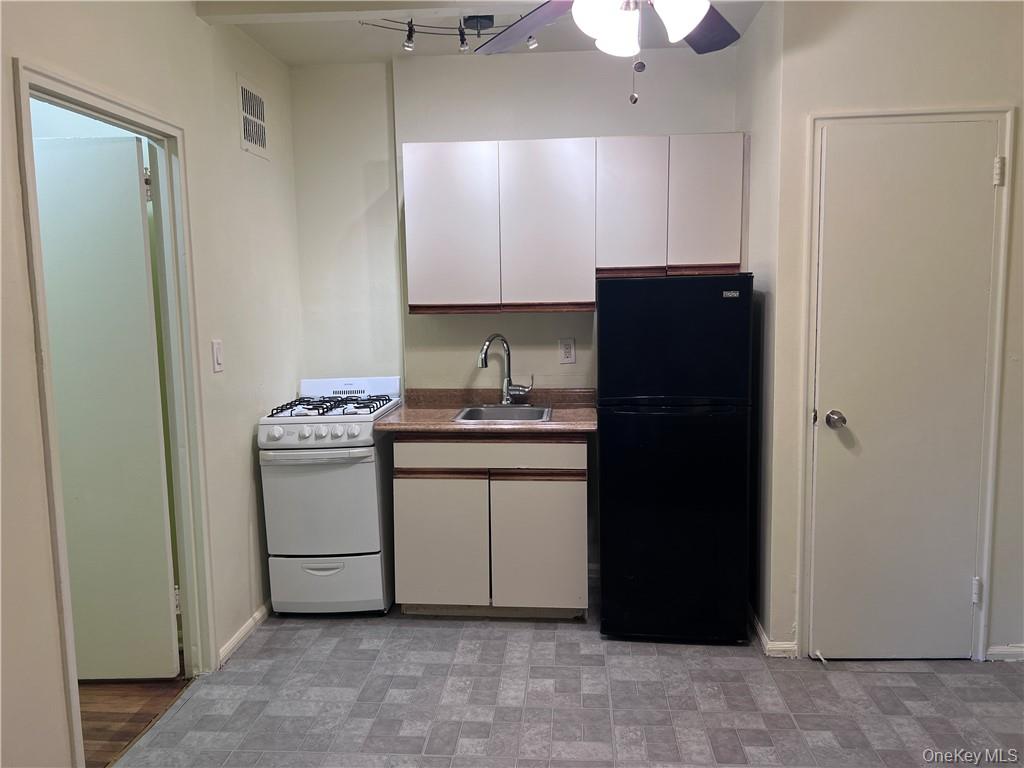 780 Bronx River Road, Unit A54 Bronxville, NY 10708 - Photo 4 of 12