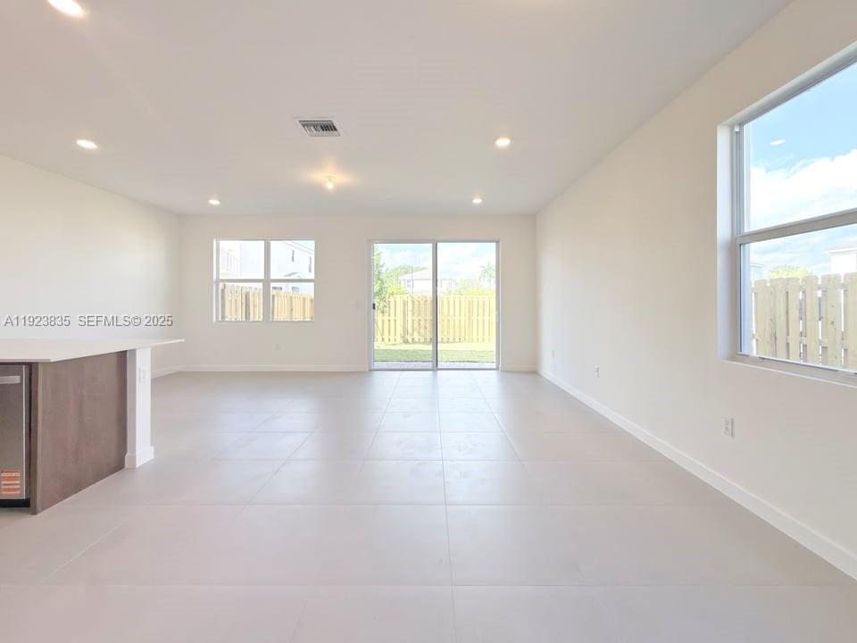 196 Northeast 13th Avenue Homestead, FL 33033 - Photo 10 of 33