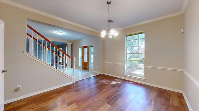 $2,900 | 2810 White Oak Lane, Pearland, TX 77581