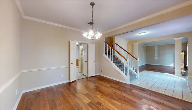 $2,900 | 2810 White Oak Lane, Pearland, TX 77581