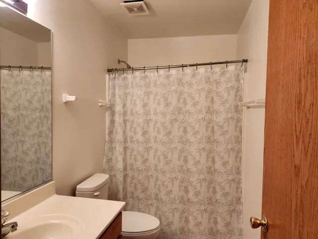 $297,000 | 16212 Golf View Drive, Lockport, IL 60441