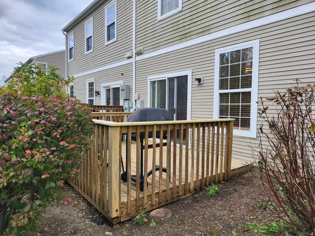 $297,000 | 16212 Golf View Drive, Lockport, IL 60441