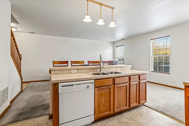 $289,900 | 16212 Golf View Drive, Lockport, IL 60441