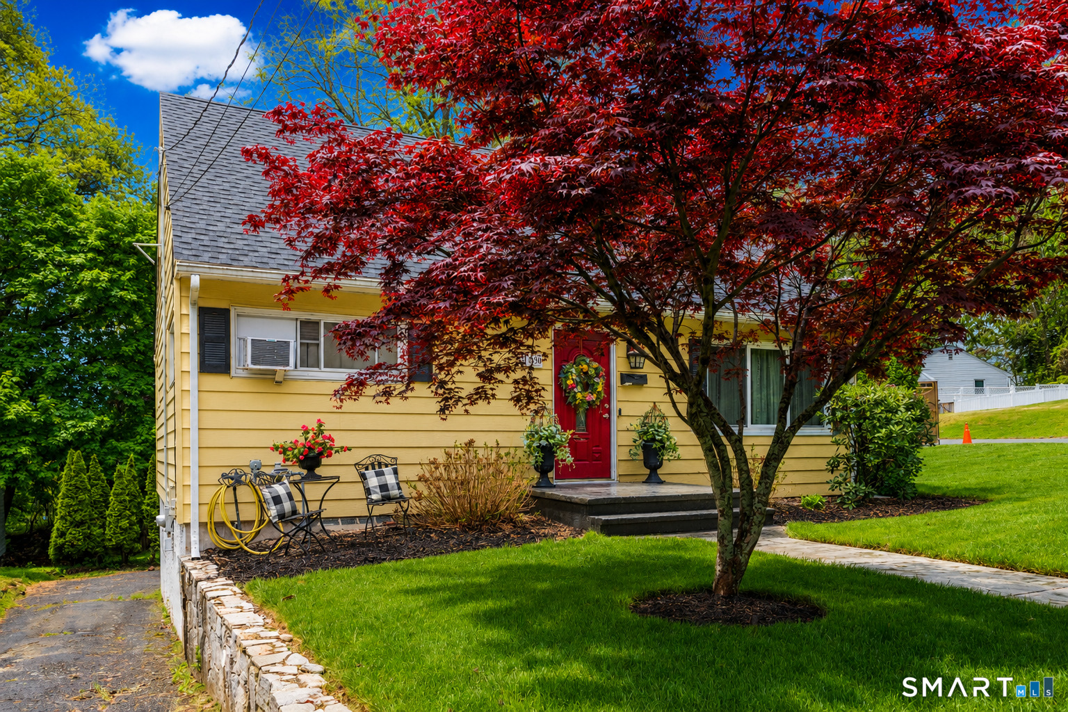 159 Arden Road Waterbury, CT 06708 - Photo 3 of 28
