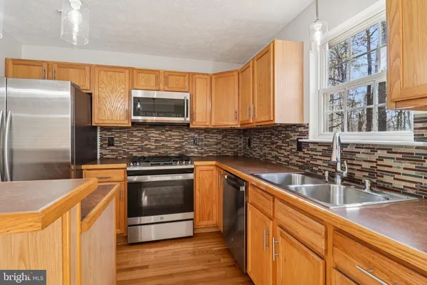 $380,000 | 8033 Bloomsbury Place, White Plains, MD 20695