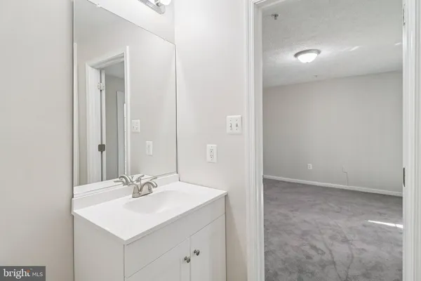 $380,000 | 8033 Bloomsbury Place, White Plains, MD 20695