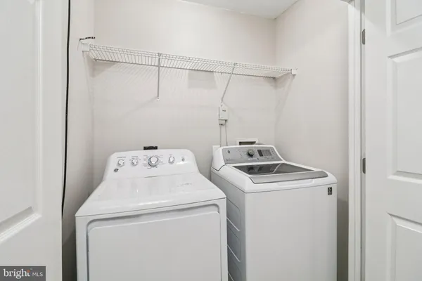 $380,000 | 8033 Bloomsbury Place, White Plains, MD 20695