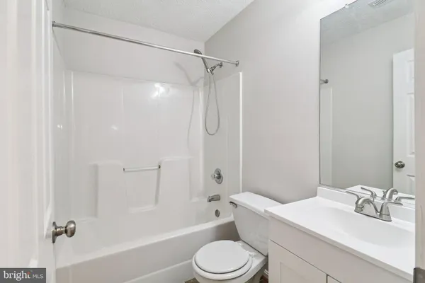 $380,000 | 8033 Bloomsbury Place, White Plains, MD 20695