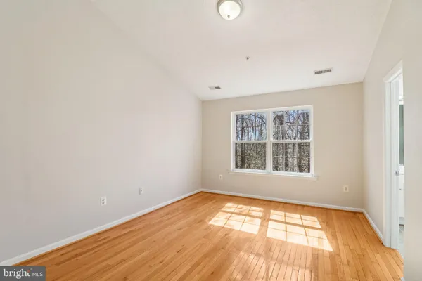 $380,000 | 8033 Bloomsbury Place, White Plains, MD 20695