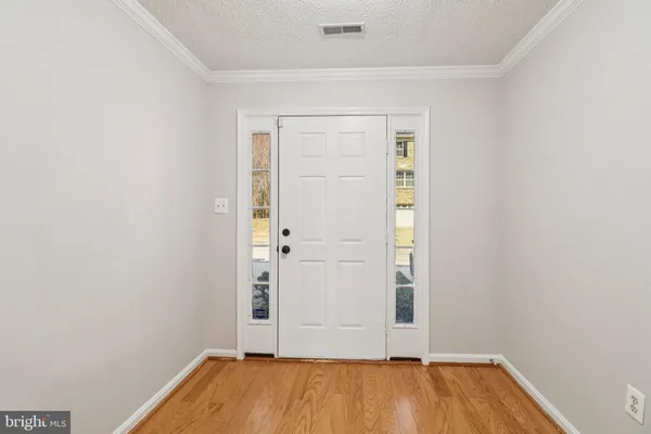 $380,000 | 8033 Bloomsbury Place, White Plains, MD 20695